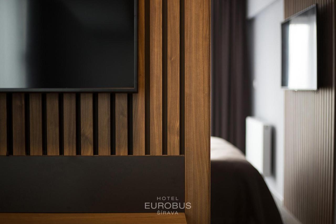Hotel Eurobus คาลูชา ภายนอก รูปภาพ