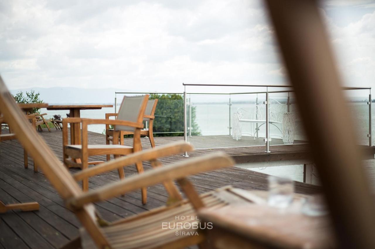 Hotel Eurobus คาลูชา ภายนอก รูปภาพ