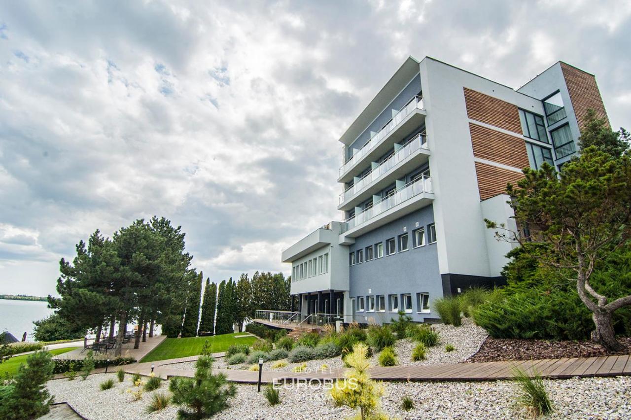 Hotel Eurobus คาลูชา ภายนอก รูปภาพ