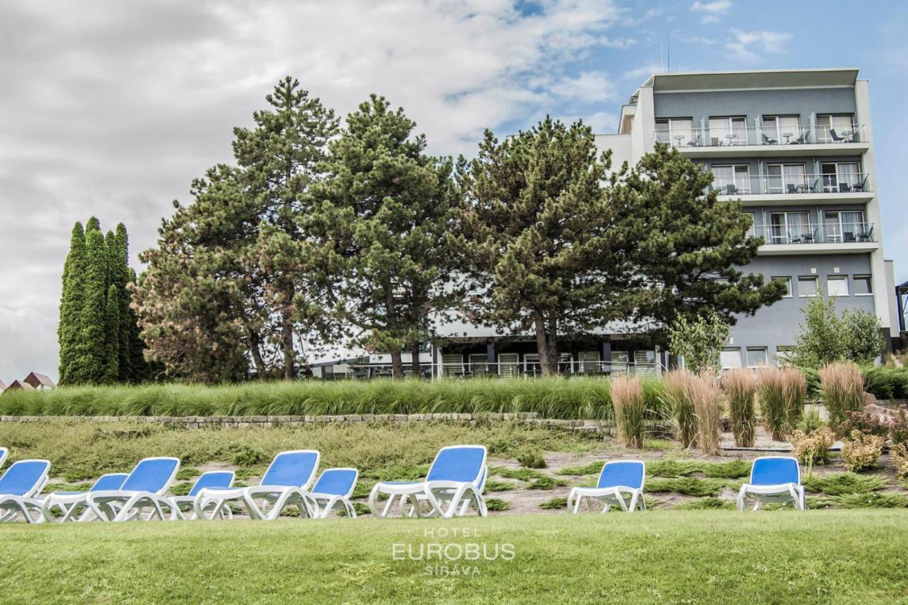 Hotel Eurobus คาลูชา ภายนอก รูปภาพ